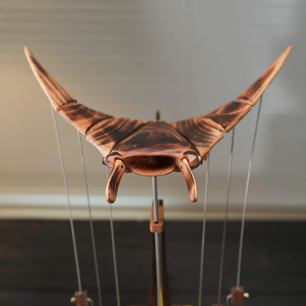 Sienna Saphir® Handcrafted Wooden Manta Ray Automated