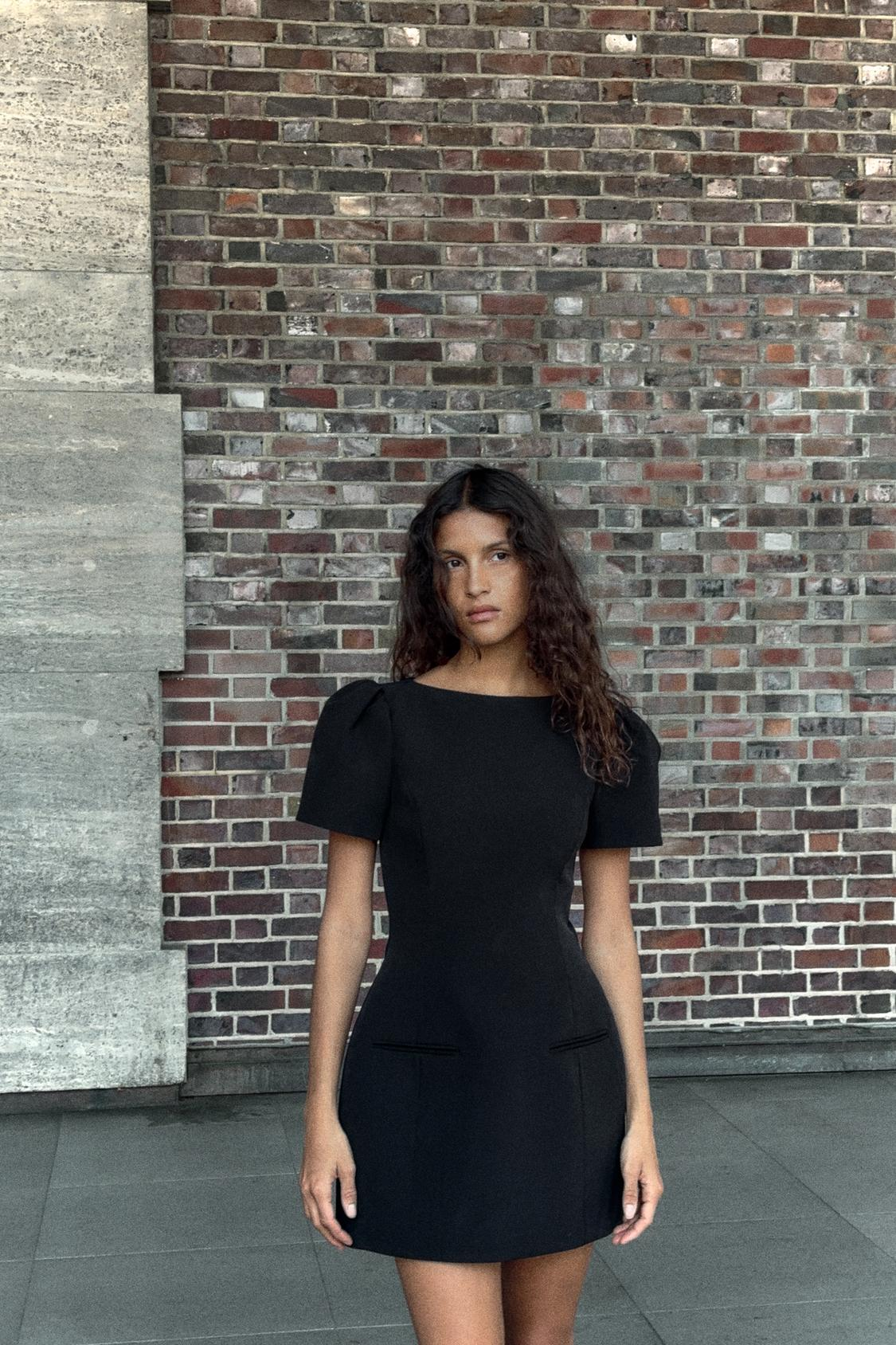 Pleated Short Dress With Pockets